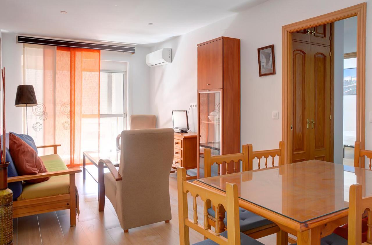 Апартаменти Apartamento Familiar Leon X Севілья Екстер'єр фото